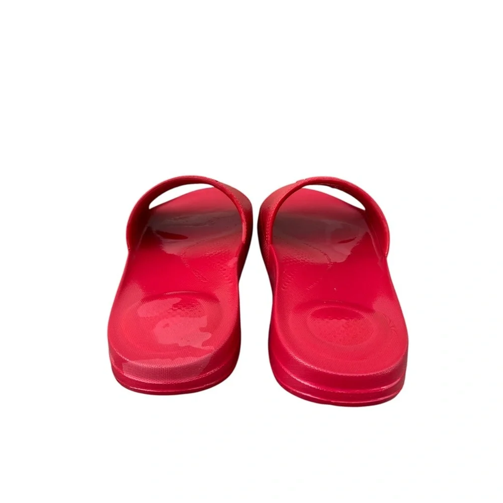 FitFlop Red Slide Sandals for Casual Comfort - Picture 3 of 6